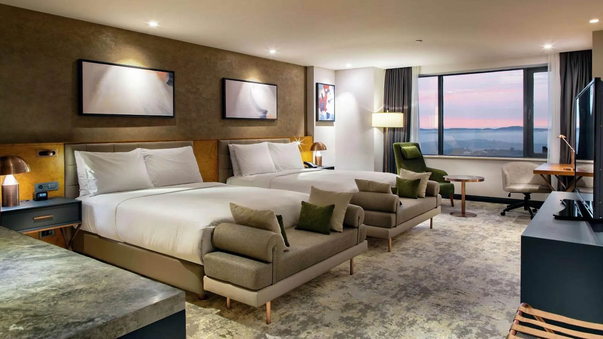 Hotel Hilton Istanbul Maslak 5*,