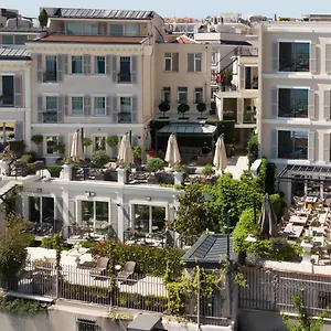 Mula Hotel